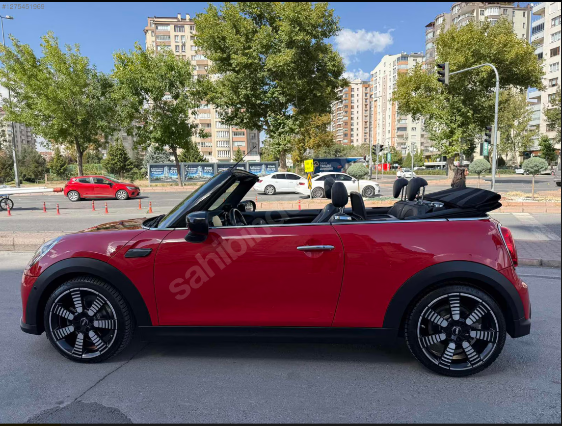 MINI CABRİO DEĞİŞEN YOK KAZA TRAMER YOK BOYA YOK