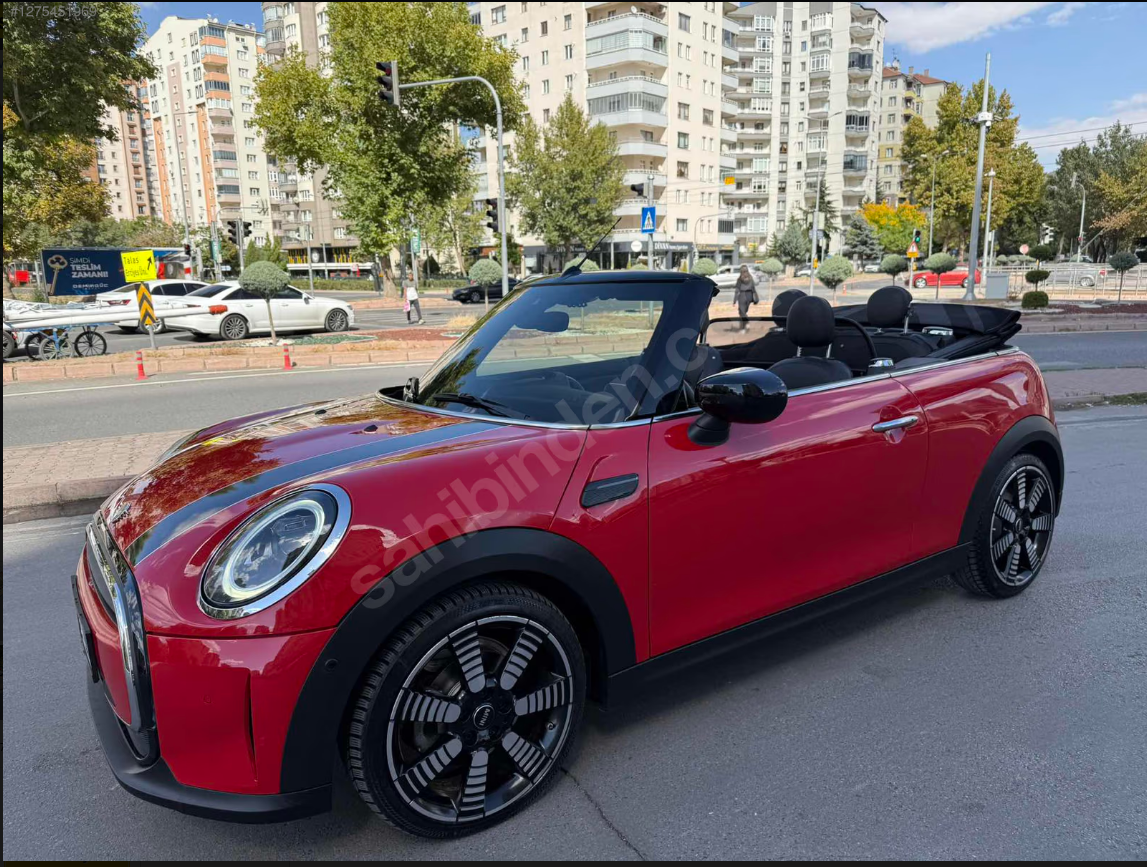 MINI CABRİO DEĞİŞEN YOK KAZA TRAMER YOK BOYA YOK