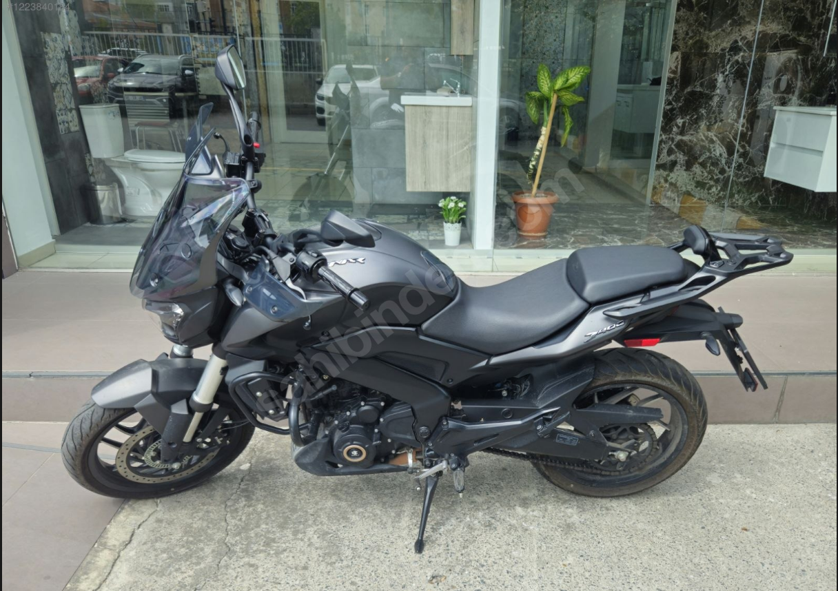 DOMİNAR 400 UG SİYAH TEMİZ 7500 KM SERVİS BAKIMLI